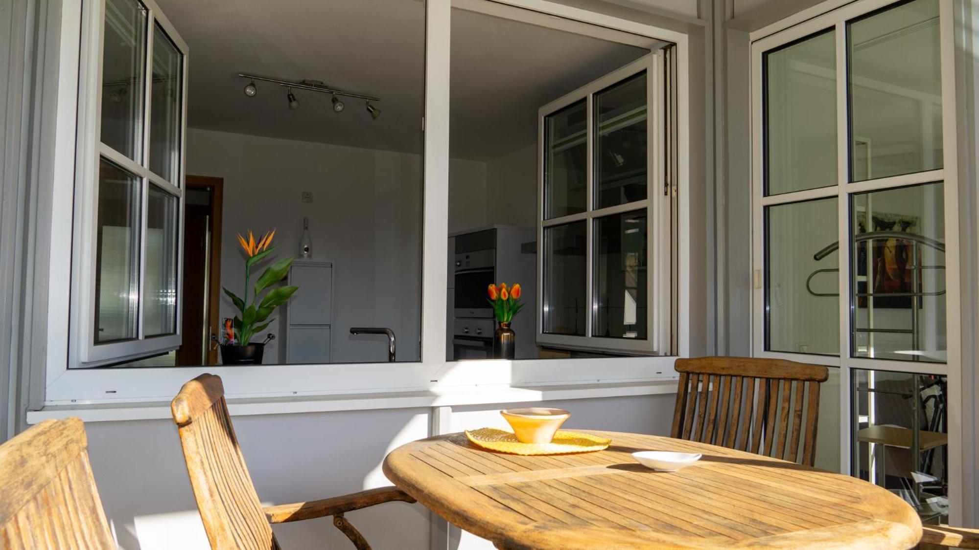 Grosszuegiges Helles Penthouse -Komplette Etage- Mit Balkon Und Stellplatz In Ruhiger Lage Kulmbach Esterno foto