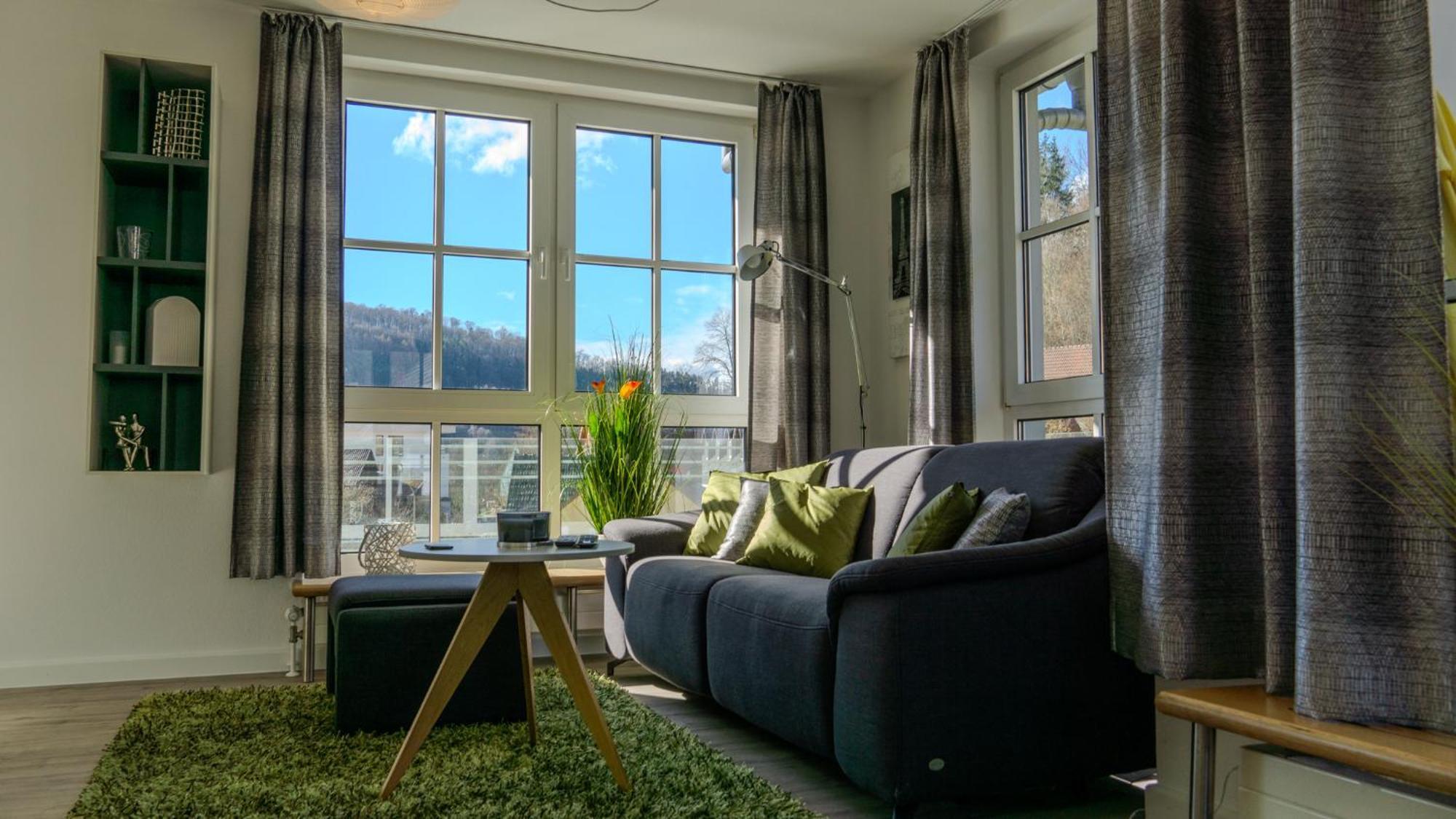 Grosszuegiges Helles Penthouse -Komplette Etage- Mit Balkon Und Stellplatz In Ruhiger Lage Kulmbach Esterno foto