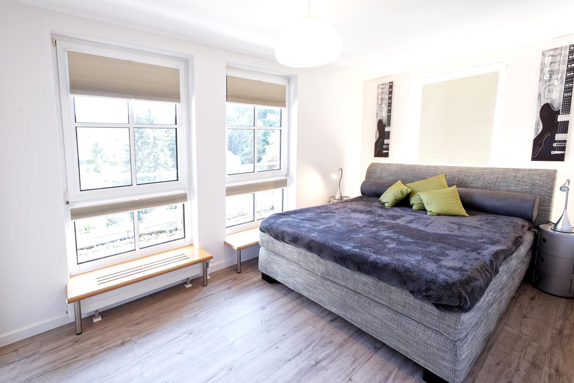 Grosszuegiges Helles Penthouse -Komplette Etage- Mit Balkon Und Stellplatz In Ruhiger Lage Kulmbach Esterno foto